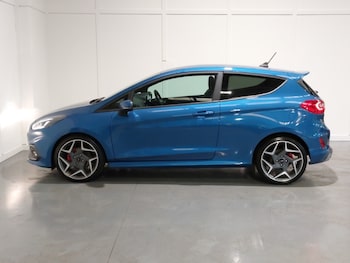 Used Ford Fiesta 2019 for sale - 78464355: Photo
