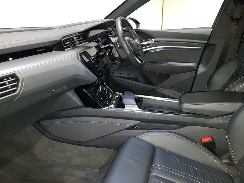 Used Audi e-tron 2022 for sale - 77491591: Photo 5