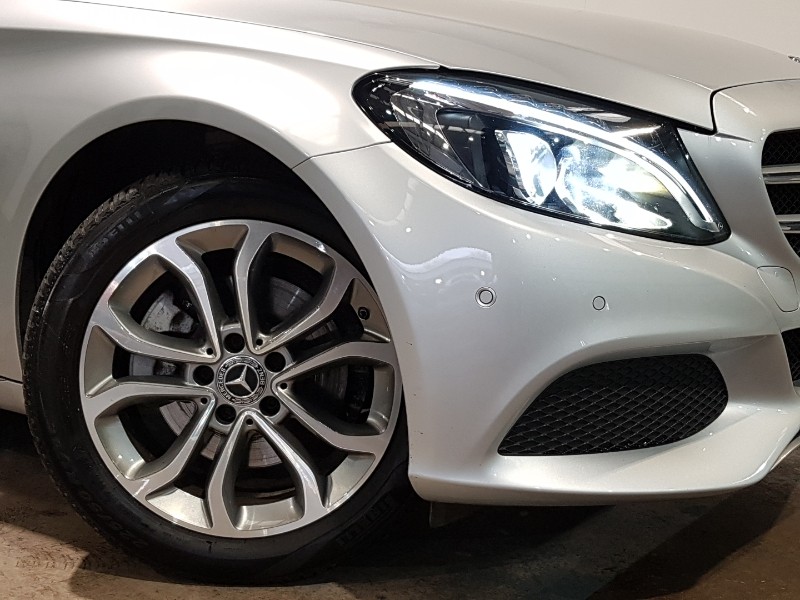 Used Mercedes-Benz C Class 2017 for sale - 76613973: Photo 9