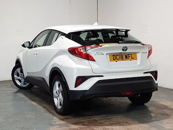Used Toyota C-HR 2018 for sale - 76471591: Photo