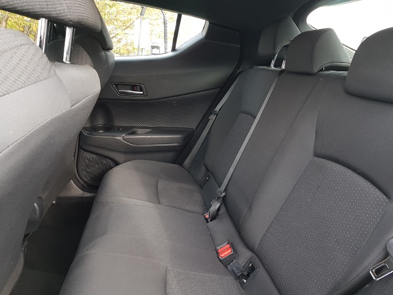 Used Toyota C-HR 2018 for sale - 76471591: Photo 6