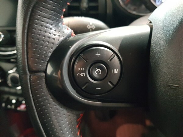 Used MINI Hatch 2019 for sale - 76213060: Photo 14