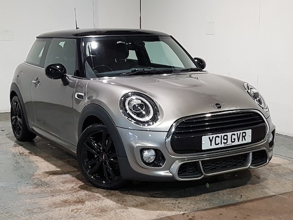 Used MINI Hatch 2019 for sale - 76213060: Photo 1