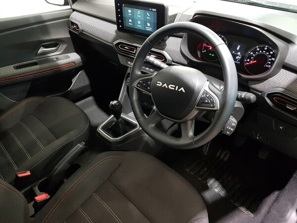 Used Dacia Sandero Stepway 2023 for sale - 76213340: Photo 17