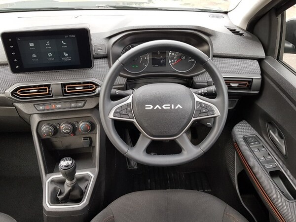 Used Dacia Sandero Stepway 2023 for sale - 76213340: Photo 7