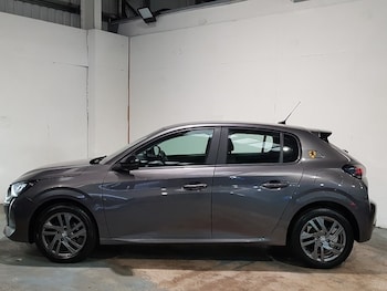 Used Peugeot 208 2022 for sale - 77366266: Photo