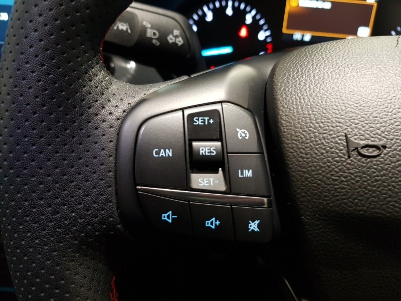 Used Ford Focus 2023 for sale - 76721375: Photo 14