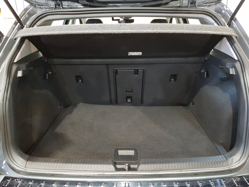 Used Volkswagen Golf 2020 for sale - 76613978: Photo 8