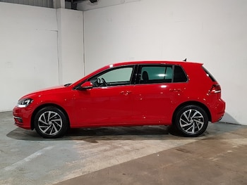 Used Volkswagen Golf 2019 for sale - 76932434: Photo