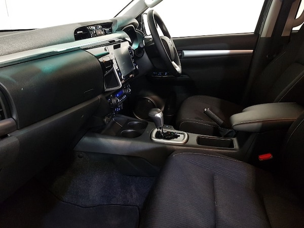 Used Toyota Hilux 2023 for sale - 76199126: Photo 5
