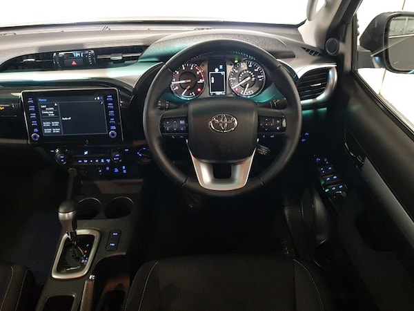Used Toyota Hilux 2023 for sale - 76199126: Photo 7