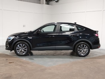 Used Renault Arkana 2024 for sale - 78567605: Photo