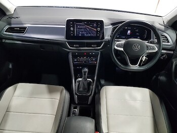 Used Volkswagen T-Roc 2022 for sale - 77568949: Photo