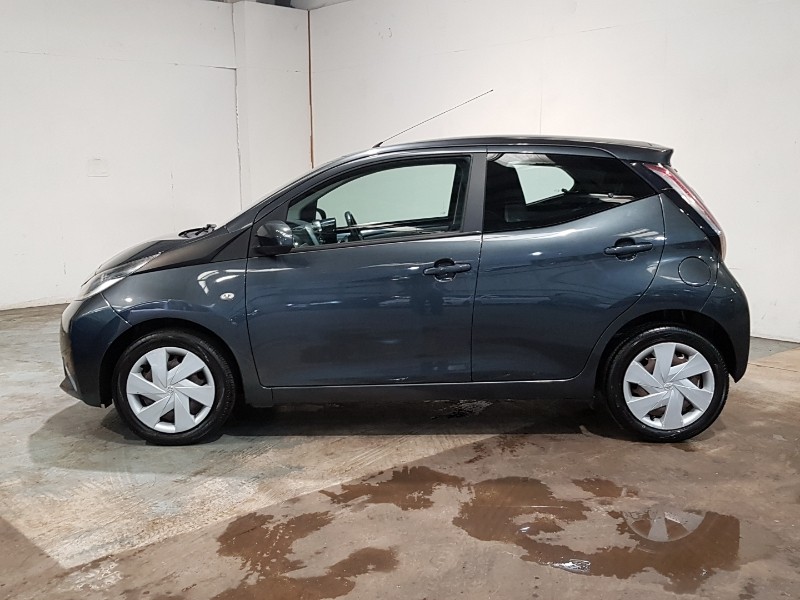 Used Toyota AYGO 2015 for sale - 78178404: Photo 4