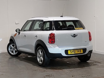 Used MINI Countryman 2011 for sale - 79105974: Photo