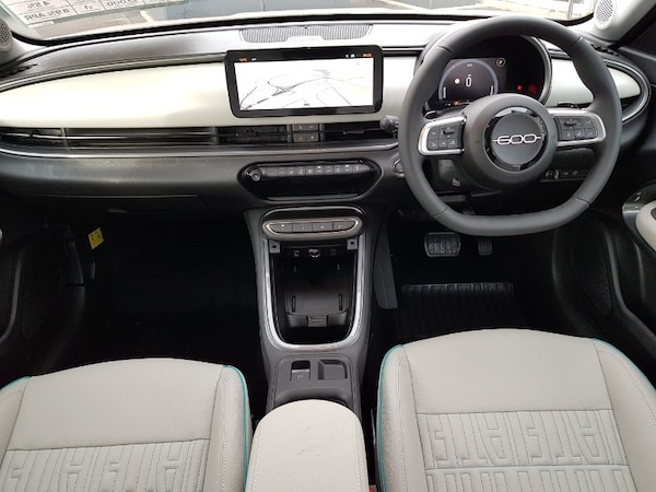 Used Fiat 600 2025 for sale - 76221194: Photo 2