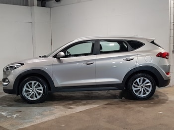 Used Hyundai TUCSON 2017 for sale - 77596034: Photo