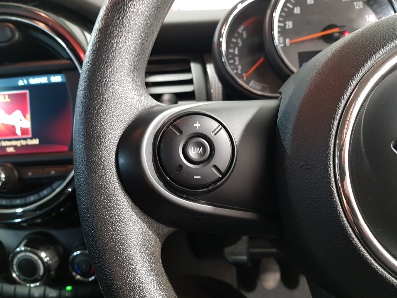 Used MINI Hatch 2018 for sale - 76403888: Photo 16