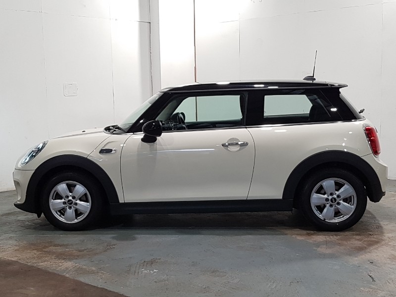 Used MINI Hatch 2018 for sale - 76403888: Photo 4