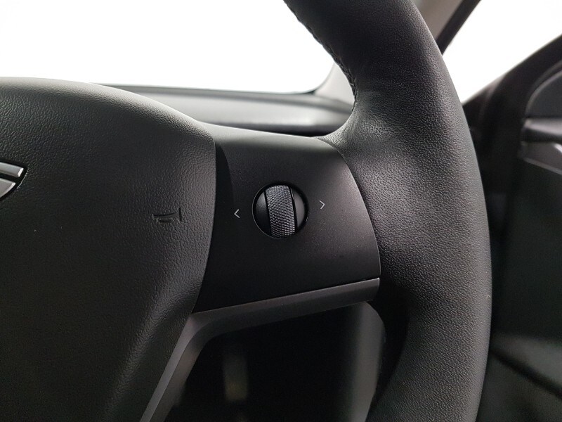 Used Tesla Model 3 2021 for sale - 76983307: Photo 17