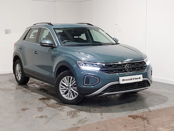Used Volkswagen T-Roc 2023 for sale - 78559411: Photo