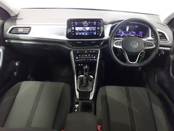 Used Volkswagen T-Roc 2023 for sale - 78559411: Photo
