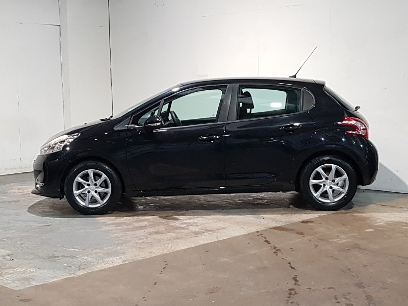 Used Peugeot 208 2015 for sale - 77004331: Photo 4
