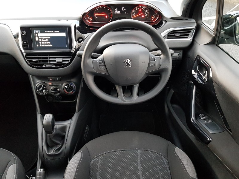 Used Peugeot 208 2015 for sale - 77004331: Photo 7