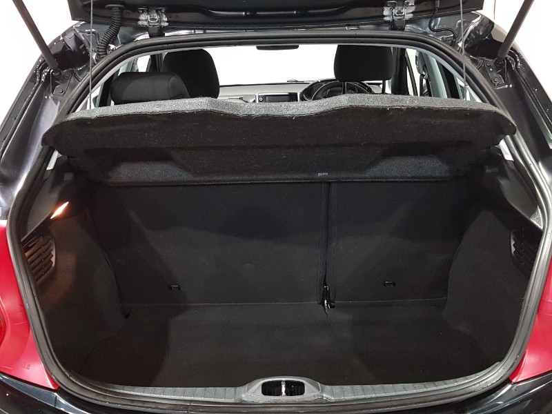 Used Peugeot 208 2015 for sale - 77004331: Photo 8