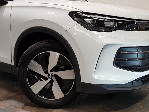 Used Volkswagen Tiguan 2024 for sale - 74604722: Photo 9
