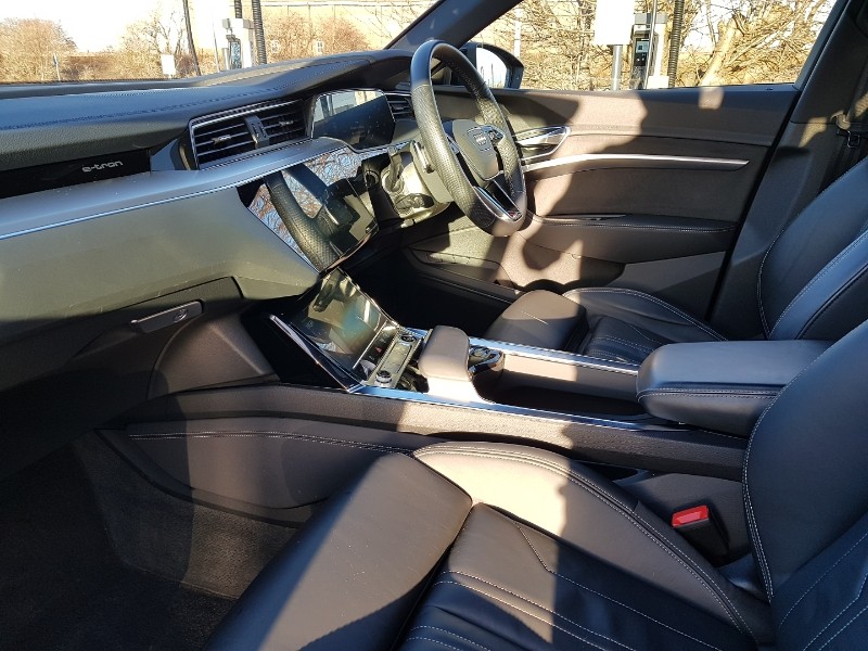 Used Audi e-tron 2022 for sale - 76970128: Photo 5