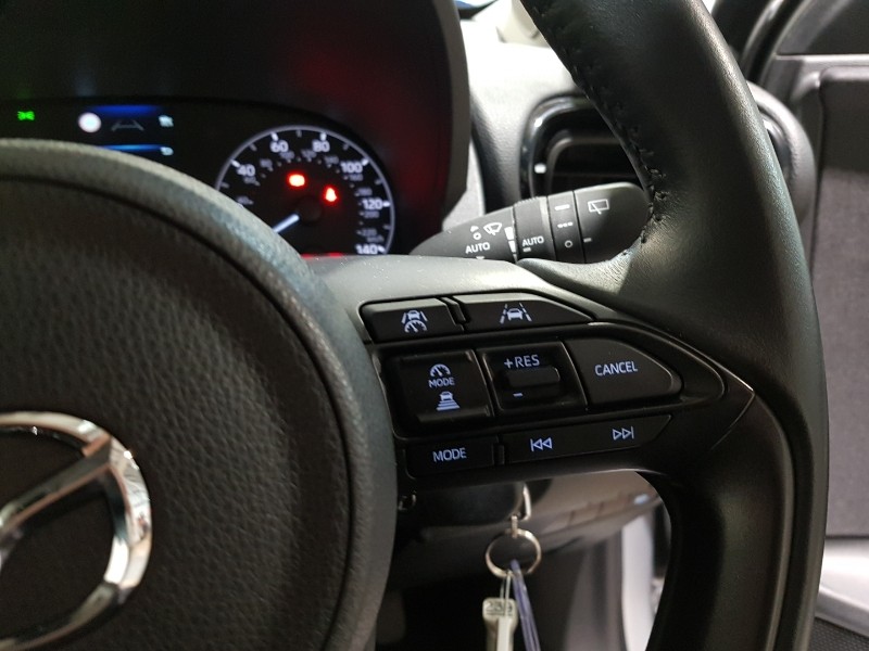 Used Mazda Mazda2 HYBRID 2024 for sale - 76401078: Photo 15