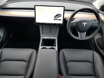 Used Tesla Model 3 2021 for sale - 77004334: Photo