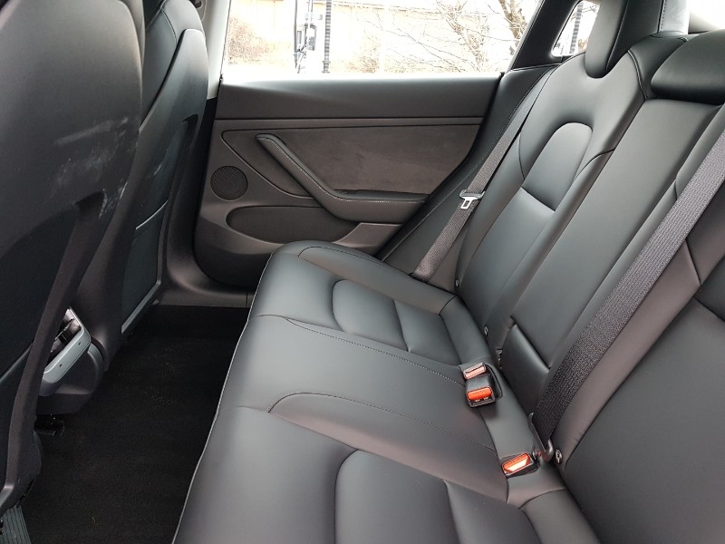 Used Tesla Model 3 2021 for sale - 77004334: Photo 6