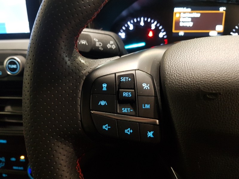 Used Ford Focus 2022 for sale - 76970122: Photo 14