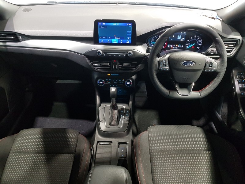 Used Ford Focus 2022 for sale - 76970122: Photo 2