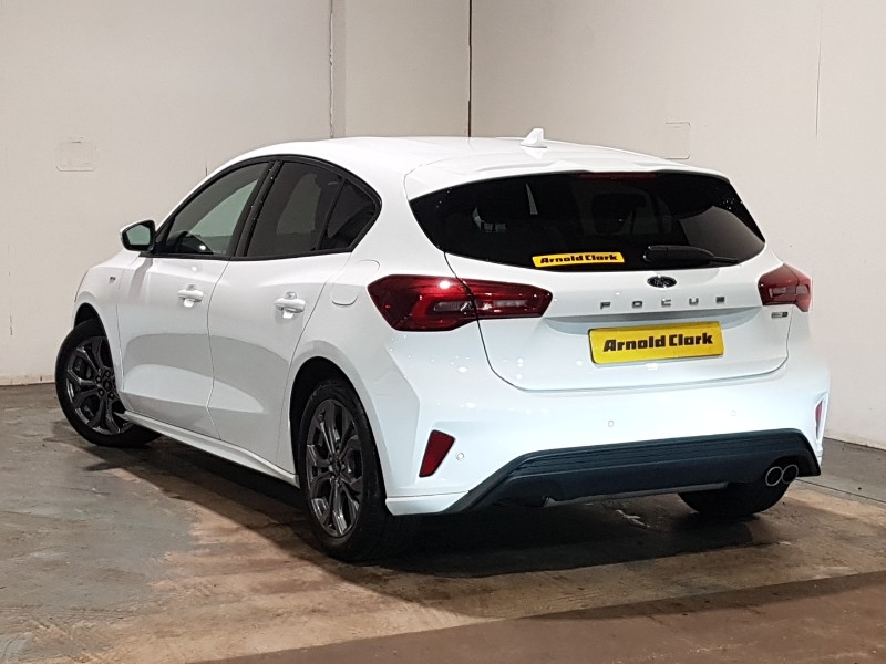 Used Ford Focus 2022 for sale - 76970122: Photo 3