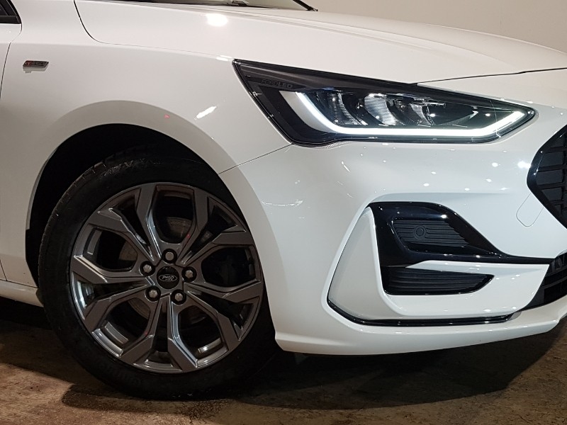 Used Ford Focus 2022 for sale - 76970122: Photo 9