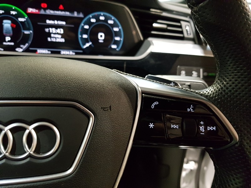 Used Audi e-tron 2022 for sale - 76839262: Photo 15