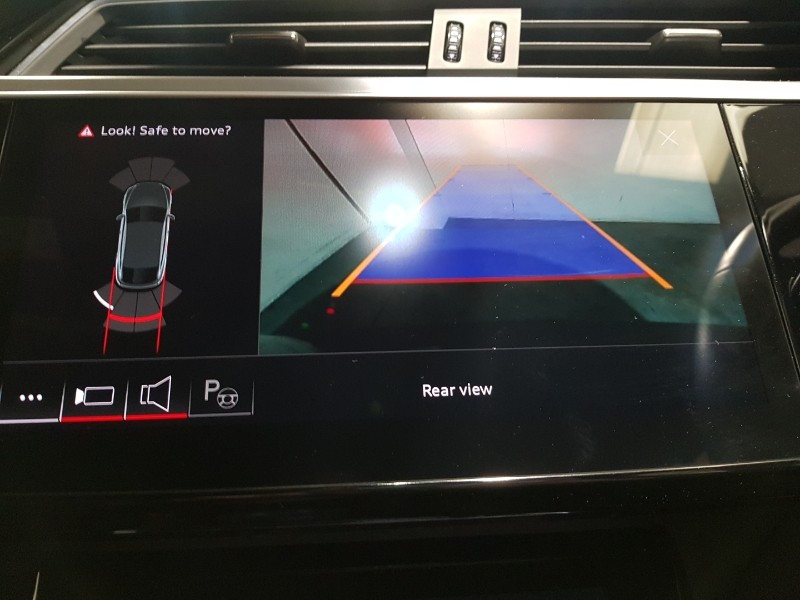 Used Audi e-tron 2022 for sale - 77596031: Photo 13