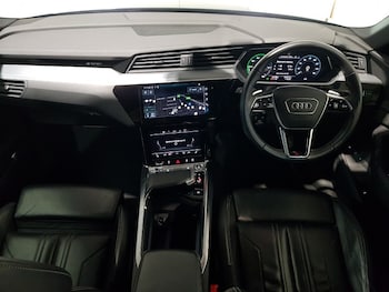 Used Audi e-tron 2022 for sale - 77596031: Photo