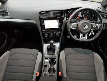 Used Volkswagen Golf 2019 for sale - 76321266: Photo 2
