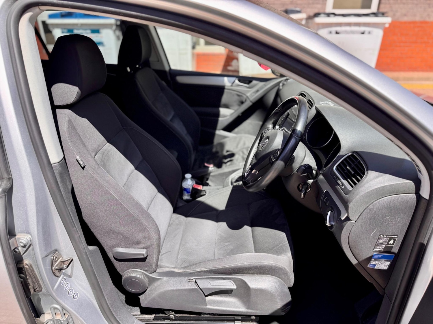 Vehicle 29