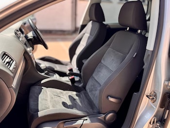 Used Volkswagen Golf 2010 for sale - 75339498: Photo