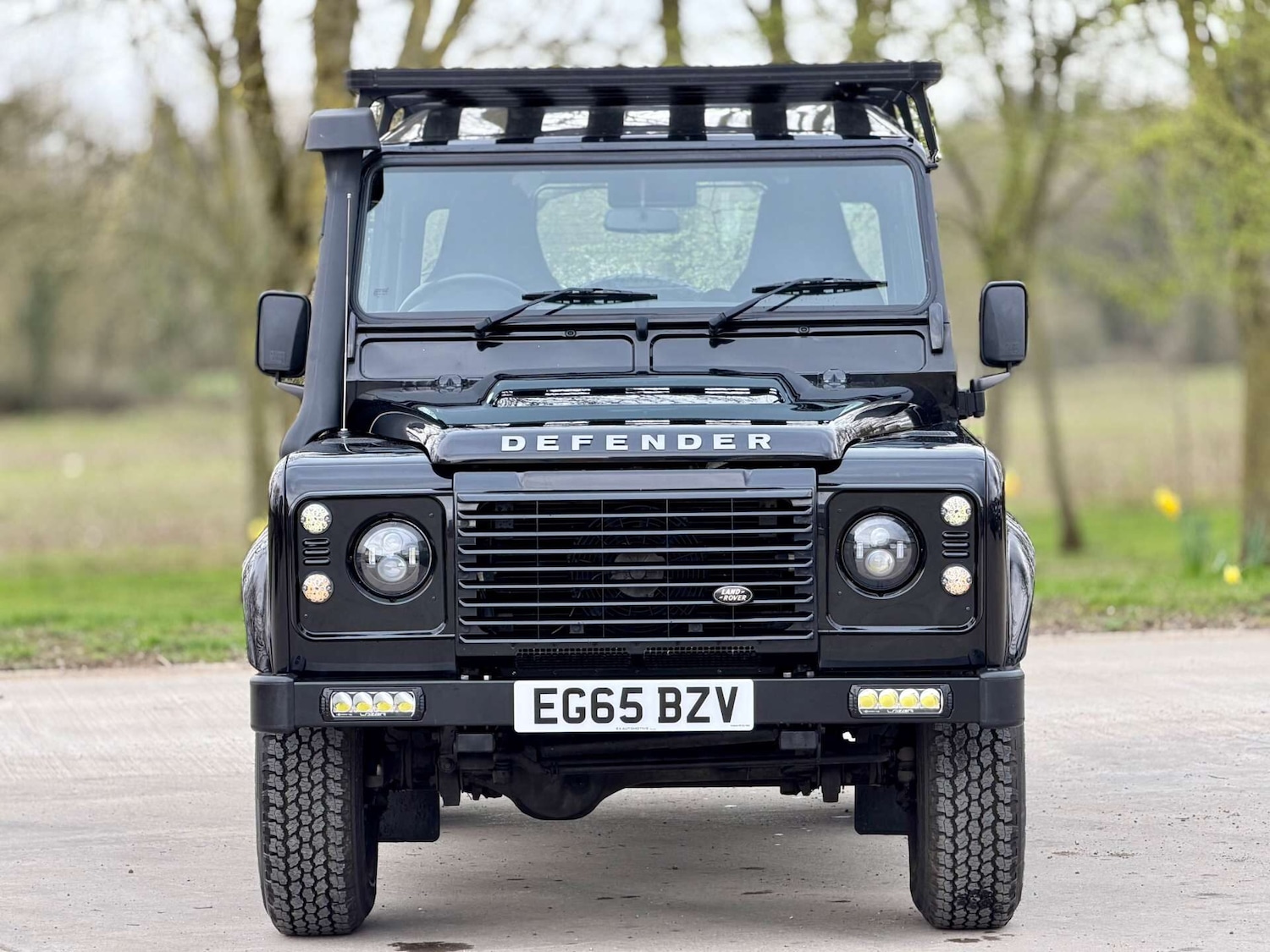 Used Land Rover Defender 2016 for sale - 77915530: Photo 11