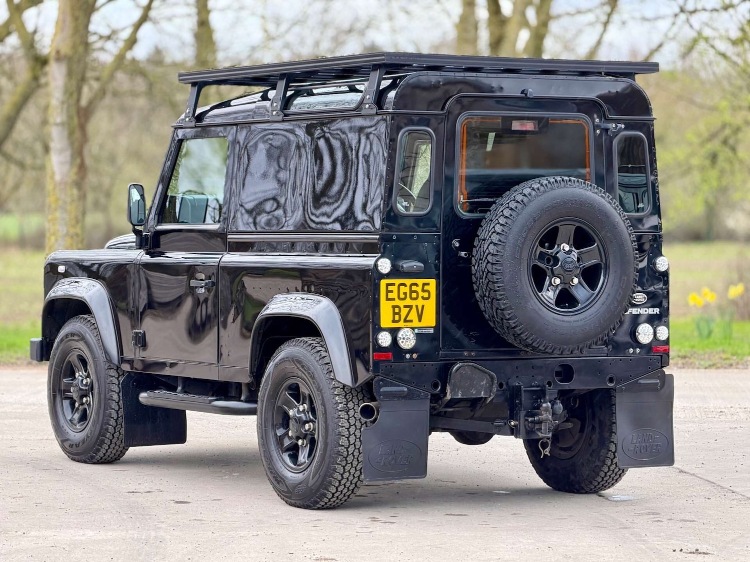 Used Land Rover Defender 2016 for sale - 77915530: Photo 3