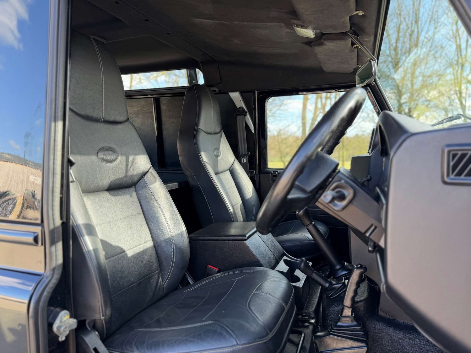 Used Land Rover Defender 2016 for sale - 77915530: Photo 32