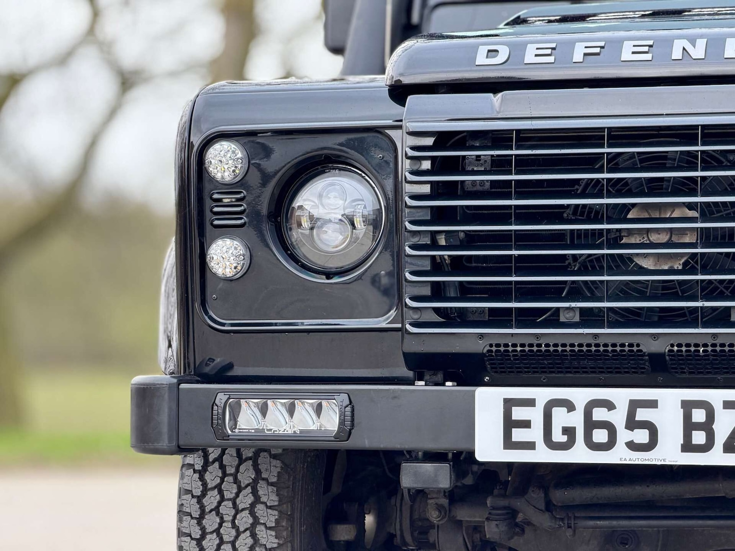 Used Land Rover Defender 2016 for sale - 77915530: Photo 5