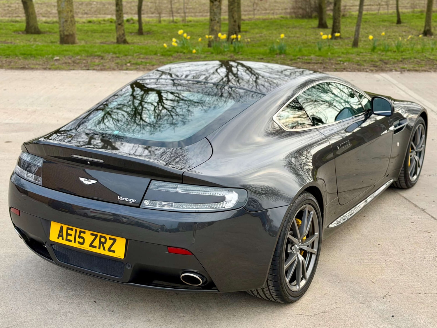 Used Aston Martin Vantage 2015 for sale - 77789399: Photo 14