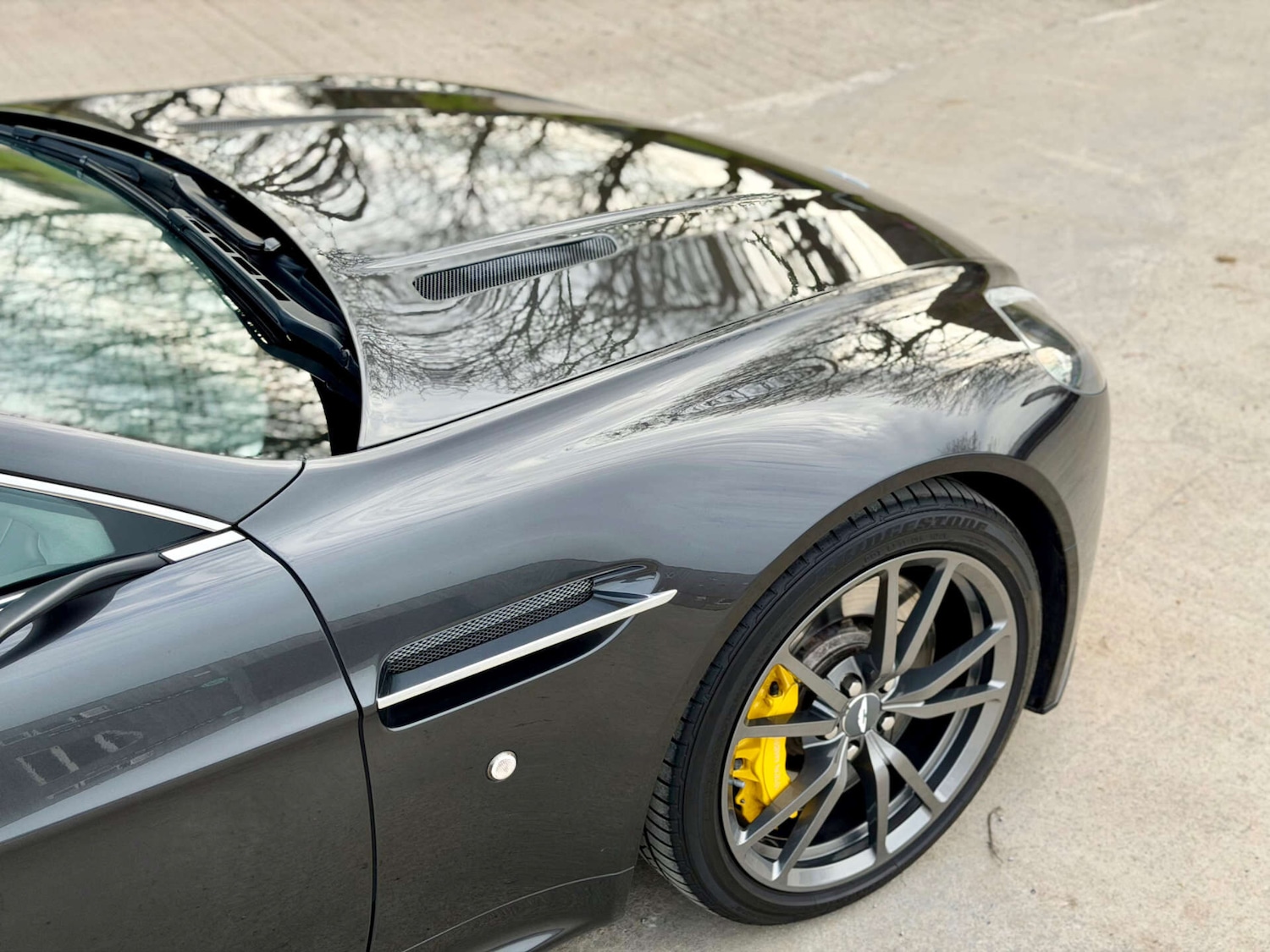 Used Aston Martin Vantage 2015 for sale - 77789399: Photo 15